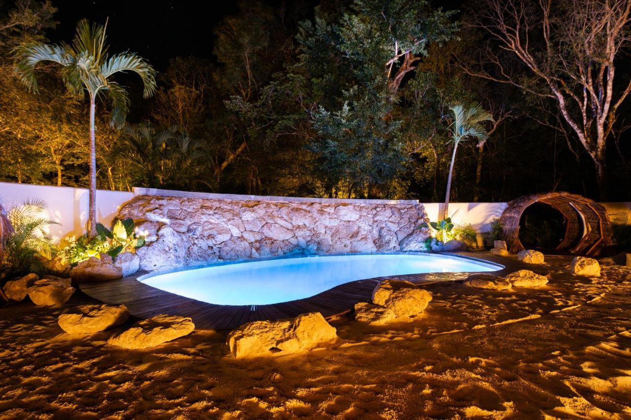 Oom Bubble Boutique Riviera Cancun - Adults Only ปัวร์โตโมเรลอส ภายนอก รูปภาพ